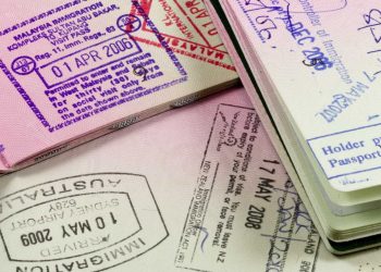 5 dicas para viajar mais, gastando menos