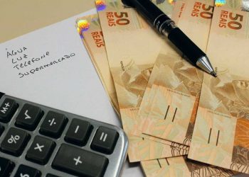 Conheça os cuidados ao tomar crédito para limpar nome