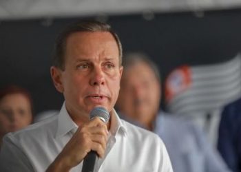 Doria anuncia indenização a vítimas de massacre em escola em Suzano