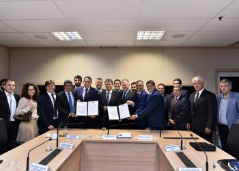 Assinada ordem de serviço para obras do Contorno do Mestre Álvaro