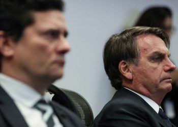 Bolsonaro diz que governo vai corrigir tabela do Imposto de Renda