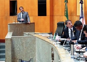 Secretário presta contas do Programa Estado Presente na Assembleia Legislativa