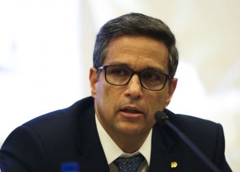 Presidente do BC: é preciso trabalhar para reduzir os juros do crédito