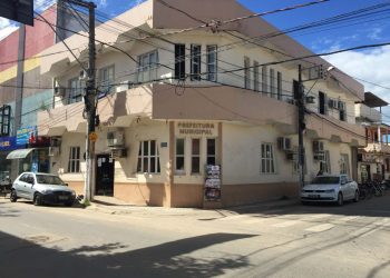 Secretária de Educação de Piúma é presa no Sul do ES