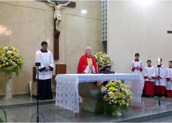 Festa São Cipriano – 8ª Noite: ‘devemos carregar a Cruz como São Cipriano o fez”