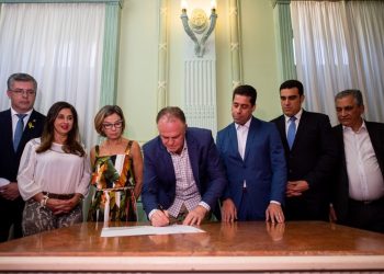 Trecho da Segunda Ponte recebe o nome do ex-governador Gerson Camata