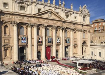 Canonização de irmã Dulce reuniu milhares de brasileiros no Vaticano