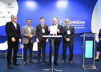 Decreto torna obrigatória a instalação de energia solar em novas edificações do Executivo estadual