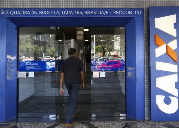 Caixa antecipa calendário de saques de até R$ 500 do FGTS
