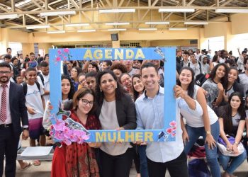 Vice-governadora leva Agenda Mulher a escolas da Grande Vitória