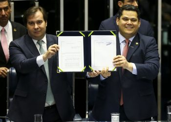 Reforma da Previdência é promulgada pelo Congresso