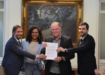 Estado assina acordo de combate à corrupção e lança ferramenta de transparência de compras públicas