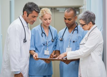 Hospital Estadual Dr. Jayme contrata enfermeiro, psicólogo e analista pleno