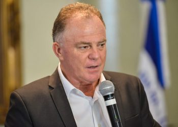 Estado anuncia R$ 460 milhões para recuperar municípios da Bacia do Rio Doce