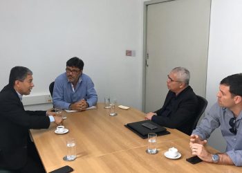 Freitas reforça diálogo entre Iema e Petrocity para licenciamento do porto de Urussuquara