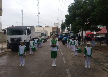 Governo do Estado entrega recursos para construçao de 430 em Sooretama, neste sabado