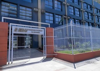 Alunos da Rede Estadual receberão cesta básica através de recurso financeiro enviado aos conselhos escolares