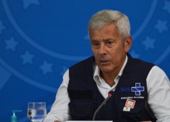 Brasil ultrapassa marca de 10 mil casos de covid-19