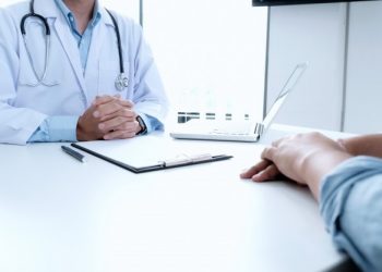 Sesa vai promover a testagem ampliada em pessoas acima de 45 anos