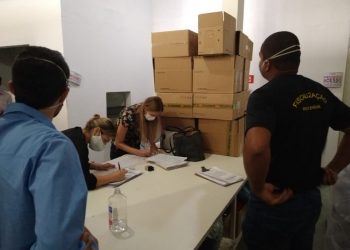 Operação conjunta interdita fábrica de álcool em Cariacica