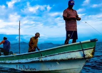 Incaper debate formas de ajudar aquicultores e pescadores a enfrentar a crise