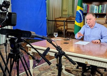 Governador anuncia prorrogação da suspensão das aulas presenciais até 31 de agosto