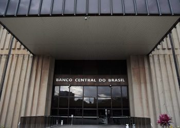 Copom reduz juros básicos da economia para 2% ao ano