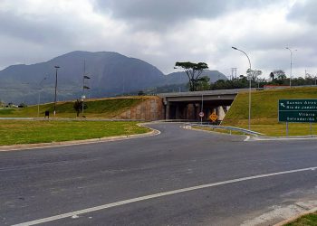 Governador Casagrande participa da entrega de trecho da BR-101