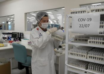 Mortes por covid-19 chegam ao menor nível desde maio, diz Fiocruz