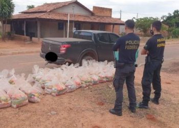 Polícia Federal faz operação para coibir compra de votos com cestas básicas