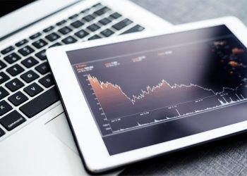 Governador Casagrande faz prestação de contas na Assembleia Legislativa