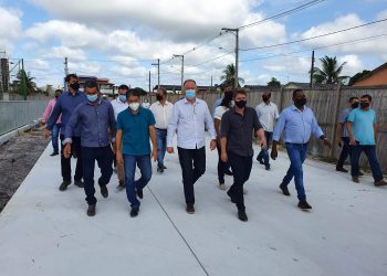 Casagrande visita obras do Espaço Multiesportivo
