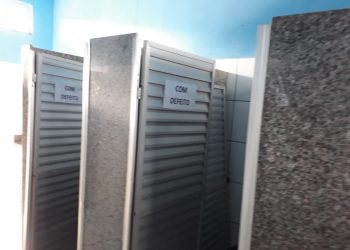 Vereadores visitam escolas para conhecer realidade escolar