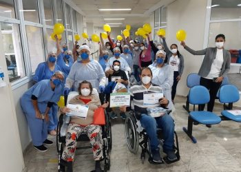 Espírito Santo recebe novo lote com 54,4 mil doses da vacina contra a Covid-19
