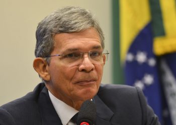 Bolsonaro indica Joaquim Silva e Luna para presidência da Petrobras
