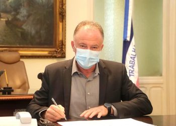 Governador sanciona leis visando enfrentamento à pandemia do novo Coronavírus