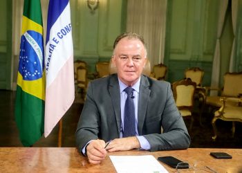 Casagrande entrega carta dos Governadores pelo Clima ao embaixador dos EUA