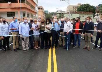 Governador Casagrande inaugura ponte e entrega obras em Alfredo Chaves