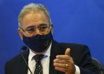 Covid-19: Adolescentes entre 12 a 17 anos serão incluídos na vacinação