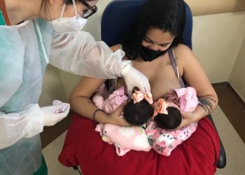 Hospital Dr. Jayme celebra a Semana Mundial do Aleitamento Materno com ‘mamaço’