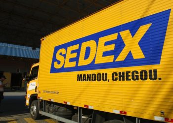 Câmara aprova projeto que permite privatização dos Correios