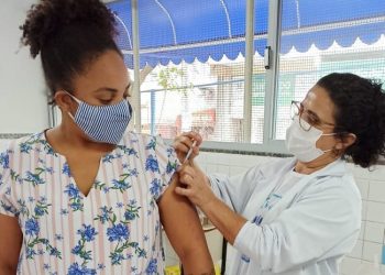 Mais 80.990 doses de vacinas contra Covid-19 chegam ao Espírito Santo