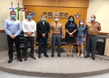 Feira reúne micro e pequenas empresas na Praça do Papa