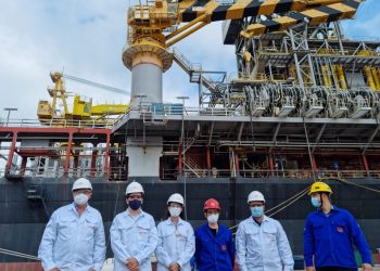 Comitiva da Secretaria de Inovação e Desenvolvimento visita Estaleiro da Jurong Aracruz