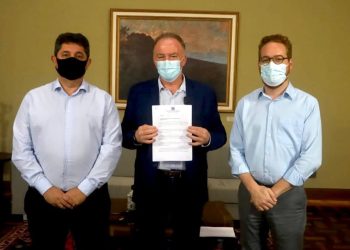 Governo do Estado anuncia a reestruturação do Plano de Carreira do Magistério com correção salarial de 25%