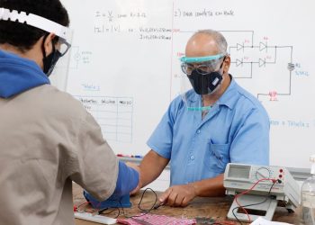 Governo oferta mais de 12 mil vagas para estudantes concluírem Ensino Médio com formação técnica e profissional