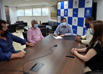 Governador sanciona lei que reduz ICMS do arroz e feijão no Espírito Santo