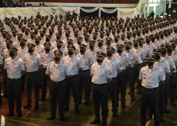 Governo do Estado realiza formatura de 352 novos sargentos da Polícia Militar