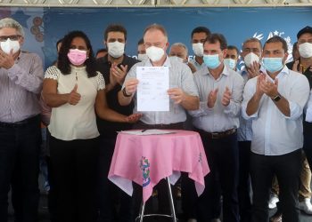 Casagrande autoriza início das obras de reforma e ampliação do Aeroporto de Linhares