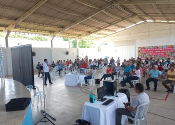 Palestra com especialista em Jaguaré esclarece e orienta agricultores sobre infestação de caramujo